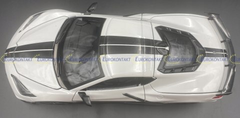 Chevrolet CORVETTE Stingray 2020 1:24 Maisto 31534 Chevrolet CORVETTE Stingray 2020 1:24 Maisto 31534