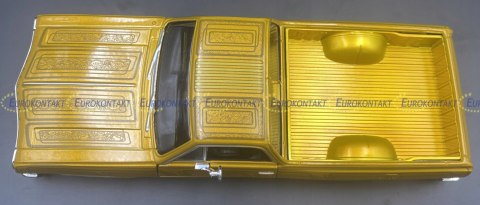 Chevrolet ElCamino lowrider 1965 1:25 Maisto 32543 Chevrolet ElCamino lowrider 1965 1:25 Maisto 32543