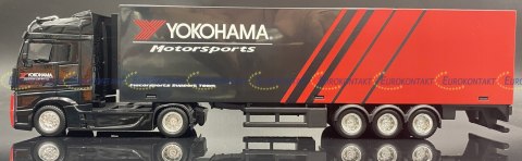 Mercedes Actros naczepa Yokohama Bburago 1:43 Mercedes Actros naczepa Yokohama Bburago 1:43