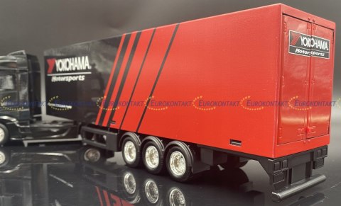 Mercedes Actros naczepa Yokohama Bburago 1:43 Mercedes Actros naczepa Yokohama Bburago 1:43