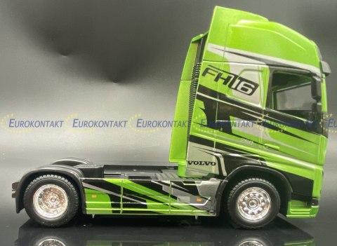 VOLVO FH16 Custom Cabs green 32204 Bburago 1:43 VOLVO FH16 Custom Cabs green 32204 Bburago 1:43