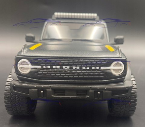 FORD Bronco Badlands '21 1:24 Maisto Design 32541 FORD Bronco Badlands '21 1:24 Maisto Design 32541