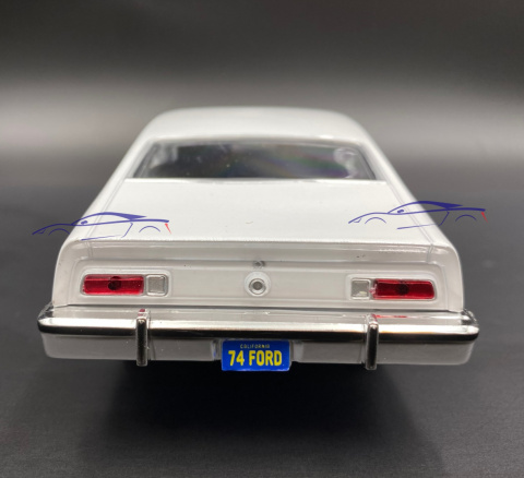Ford Maverick Grabber 1:24 Motormax 79043 Ford Maverick Grabber 1:24 Motormax 79043