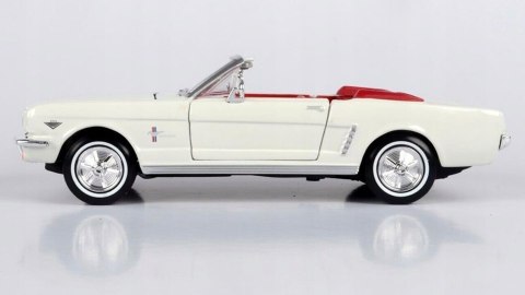 MUSTANG 1/2 1964 James Bond 1:24 Motormax 79852 MUSTANG 1/2 1964 James Bond 1:24 Motormax 79852