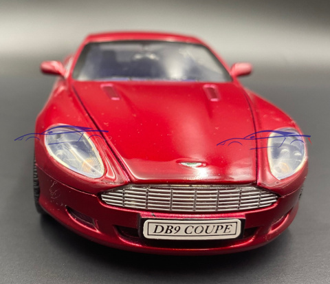Aston Martin DB9 Coupe 1:24 model Motormax 73321 Aston Martin DB9 Coupe 1:24 model Motormax 73321