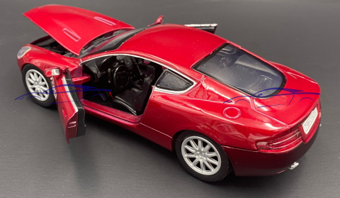 Aston Martin DB9 Coupe 1:24 model Motormax 73321 Aston Martin DB9 Coupe 1:24 model Motormax 73321