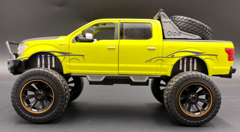 Ford F150 Lariat Crew Cab 1:24 Motormax 79146 Ford F150 Lariat Crew Cab 1:24 Motormax 79146
