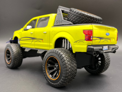 Ford F150 Lariat Crew Cab 1:24 Motormax 79146 Ford F150 Lariat Crew Cab 1:24 Motormax 79146
