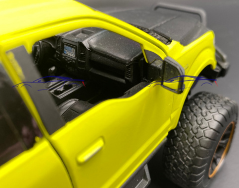 Ford F150 Lariat Crew Cab 1:24 Motormax 79146 Ford F150 Lariat Crew Cab 1:24 Motormax 79146