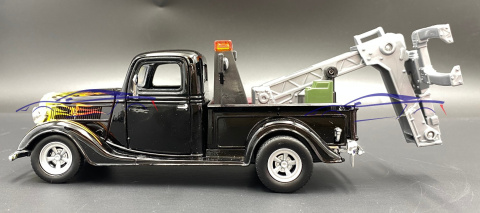 Ford Pickup 1937 1:24 Motormax 75341 Ford Pickup 1937 1:24 Motormax 75341