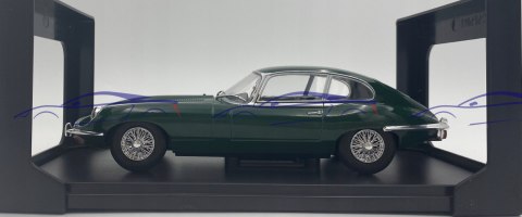 Jaguar E-Type British green 124149 WhiteBox 1:24 Jaguar E-Type British green 124149 WhiteBox 1:24