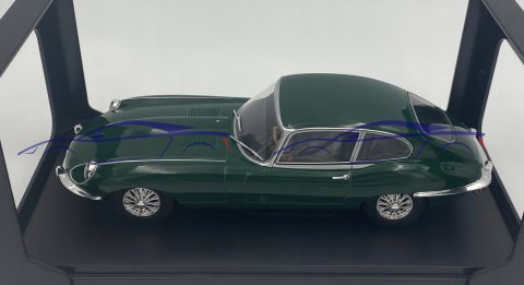 Jaguar E-Type British green 124149 WhiteBox 1:24 Jaguar E-Type British green 124149 WhiteBox 1:24