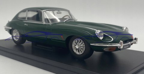 Jaguar E-Type British green 124149 WhiteBox 1:24 Jaguar E-Type British green 124149 WhiteBox 1:24