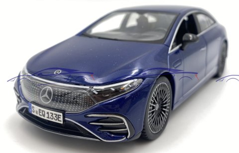 MERCEDES BENZ EQS 2022 1/27 dark blue Maisto 32902 MERCEDES BENZ EQS 2022 1/27 dark blue Maisto 32902
