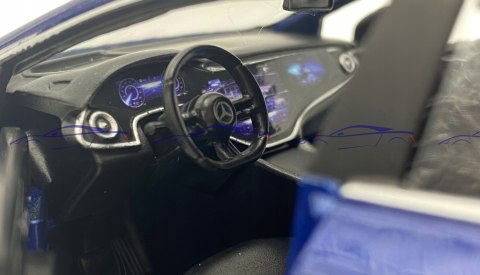 MERCEDES BENZ EQS 2022 1/27 dark blue Maisto 32902 MERCEDES BENZ EQS 2022 1/27 dark blue Maisto 32902