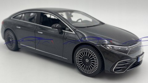 MERCEDES BENZ EQS 2022 1/27 graphite Maisto 32902 MERCEDES BENZ EQS 2022 1/27 graphite Maisto 32902