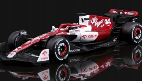 ALFA ROMEO C42 F1 2022 24 Guanyu KASK BBurago 1:43 ALFA ROMEO C42 F1 2022 24 Guanyu KASK BBurago 1:43