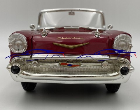 CHEVROLET BEL AIR cabrio 1957 1:18 model LDC 92108 CHEVROLET BEL AIR cabrio 1957 1:18 model LDC 92108