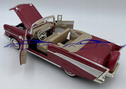 CHEVROLET BEL AIR cabrio 1957 1:18 model LDC 92108 CHEVROLET BEL AIR cabrio 1957 1:18 model LDC 92108