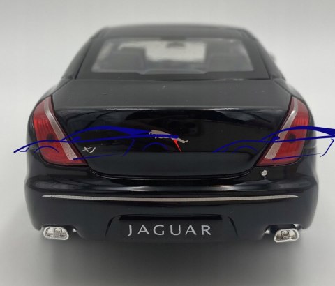 Jaguar XJ 2010 metal model Welly 1:24 Jaguar XJ 2010 metal model Welly 1:24