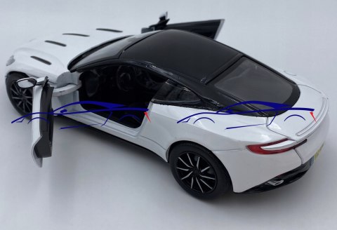 Aston Martin DB11 white 1:24 model Motormax 79345 Aston Martin DB11 white 1:24 model Motormax 79345