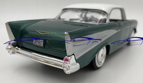 Chevrolet Bel Air 1957 1:24 Motormax 73228 Chevrolet Bel Air 1957 1:24 Motormax 73228