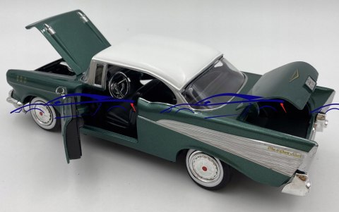 Chevrolet Bel Air 1957 1:24 Motormax 73228 Chevrolet Bel Air 1957 1:24 Motormax 73228