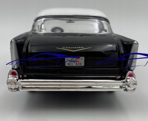 Chevrolet Bel Air 1957 1:24 black Motormax 73228 Chevrolet Bel Air 1957 1:24 black Motormax 73228