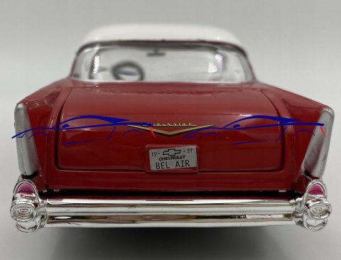 Chevrolet Bel Air 1957 1:24 red Motormax 73228 Chevrolet Bel Air 1957 1:24 red Motormax 73228