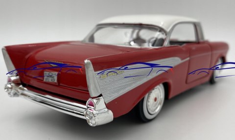 Chevrolet Bel Air 1957 1:24 red Motormax 73228 Chevrolet Bel Air 1957 1:24 red Motormax 73228
