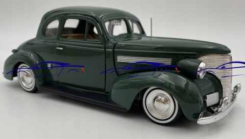 Chevrolet Coupe 1939 green 1:24 Motormax 73247 Chevrolet Coupe 1939 green 1:24 Motormax 73247