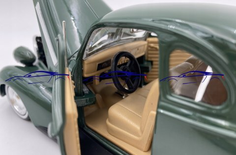Chevrolet Coupe 1939 green 1:24 Motormax 73247 Chevrolet Coupe 1939 green 1:24 Motormax 73247