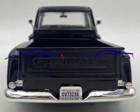 Chevy 1955 Stepside Pickup 1:24 Motormax 73236 Chevy 1955 Stepside Pickup 1:24 Motormax 73236