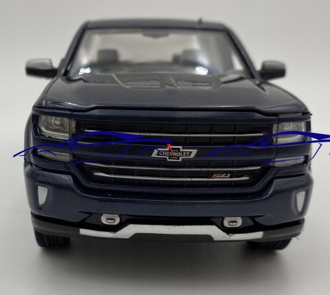 Chevy Silverado 18' Centennial 1:24 Motormax 79353 Chevy Silverado 18' Centennial 1:24 Motormax 79353