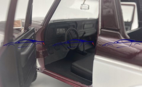 Ford Bronco (open top) 1978 1:24 Motormax 79372 Ford Bronco (open top) 1978 1:24 Motormax 79372