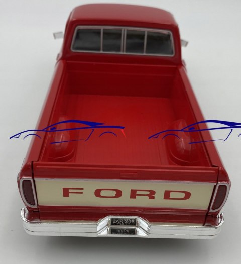 Ford F-150 Custom Pickup 1979 1:24 Motormax 79346 Ford F-150 Custom Pickup 1979 1:24 Motormax 79346