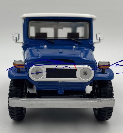 Toyota FJ 40 Hard Top 1:24 blue Motormax 79323 Toyota FJ 40 Hard Top 1:24 blue Motormax 79323