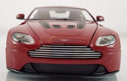 Aston Martin V12 Vantage metal model Welly 1:24 Aston Martin V12 Vantage metal model Welly 1:24