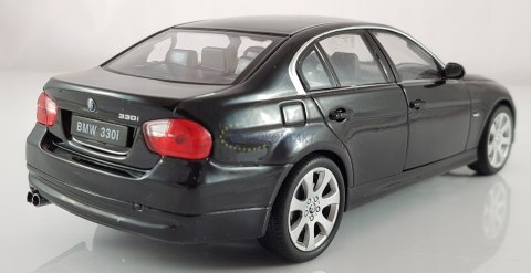 BMW 330i metal model Welly 1:24 BMW 330i metal model Welly 1:24