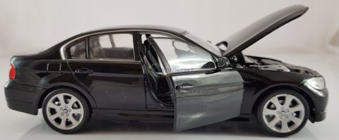 BMW 330i metal model Welly 1:24 BMW 330i metal model Welly 1:24