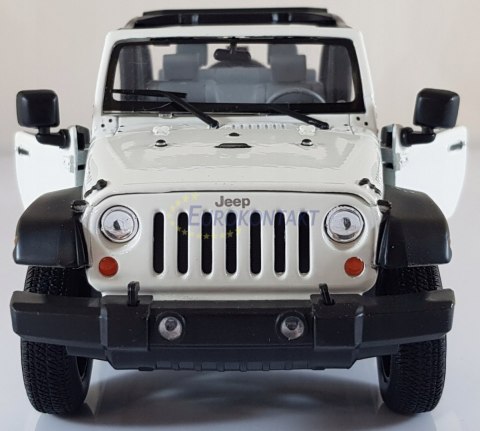 JEEP Wrangler Rubicon convertible model Welly 1:24 JEEP Wrangler Rubicon convertible model Welly 1:24