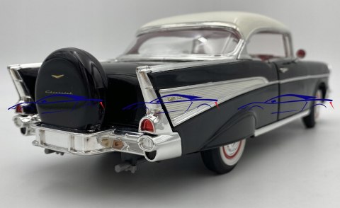 CHEVROLET BEL AIR 1957 1:18 model LDC 92109 CHEVROLET BEL AIR 1957 1:18 model LDC 92109