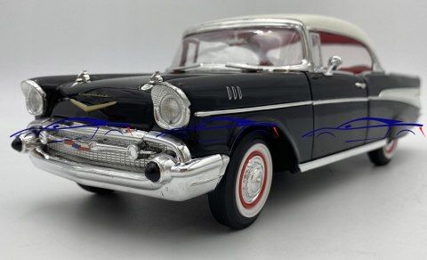 CHEVROLET BEL AIR 1957 1:18 model LDC 92109 CHEVROLET BEL AIR 1957 1:18 model LDC 92109