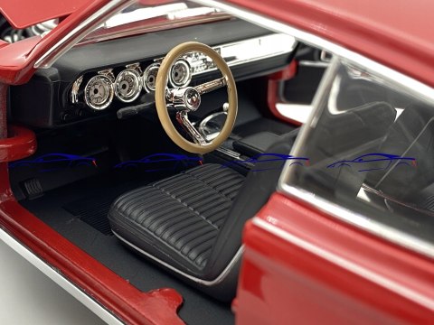 Dodge Charger 1966 1:18 model LDC 92638 red Dodge Charger 1966 1:18 model LDC 92638 red