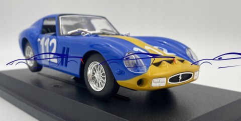 FERRARI 250 GTO #112 blue Bburago 26305 1:24 FERRARI 250 GTO #112 blue Bburago 26305 1:24