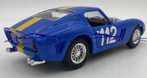 FERRARI 250 GTO #112 blue Bburago 26305 1:24 FERRARI 250 GTO #112 blue Bburago 26305 1:24