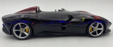 FERRARI Monza SP1 black/red model Bburago 26027 FERRARI Monza SP1 black/red model Bburago 26027
