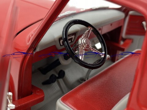 Ford F-100 Pick Up 1953 1:18 model LDC 92148
