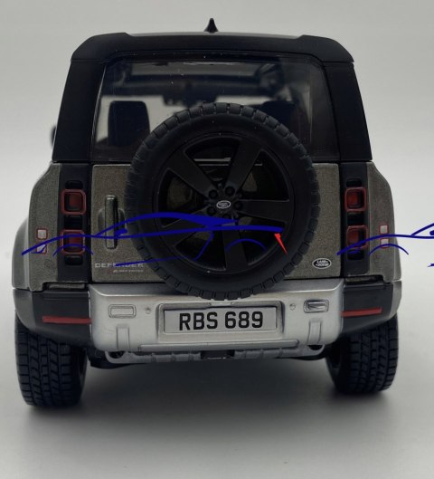 Land Rover Defender 2022 1:24 grey Bburago 21101 Land Rover Defender 2022 1:24 grey Bburago 21101