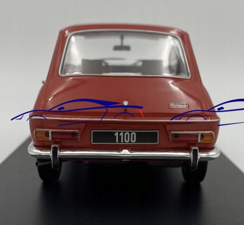 Simca 1100 red 1969 model 124167 WhiteBox 1:24 Simca 1100 red 1969 model 124167 WhiteBox 1:24
